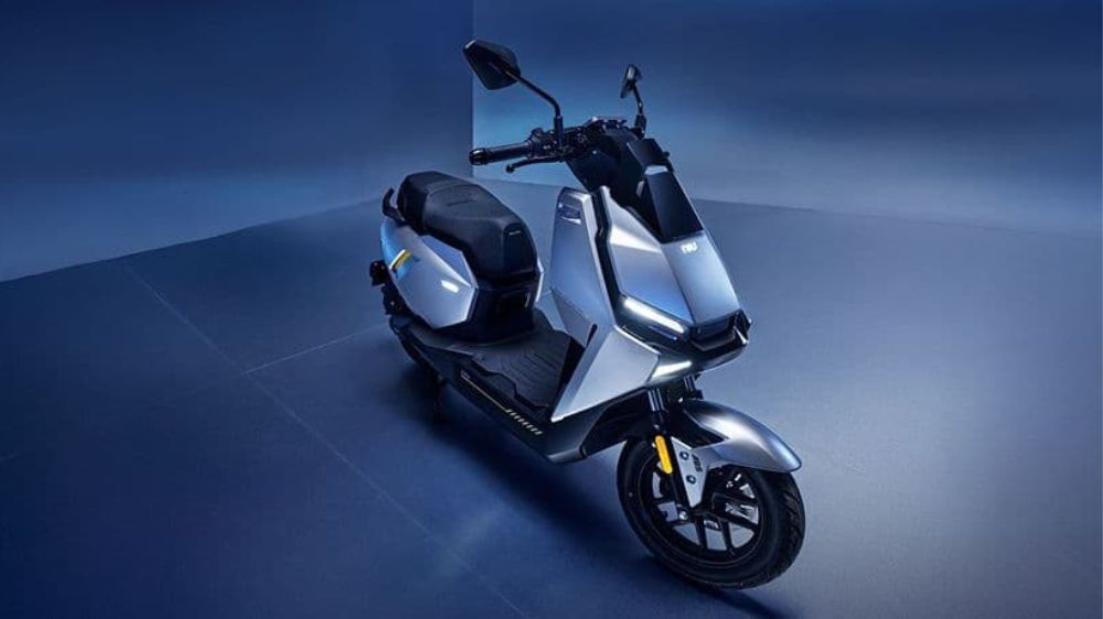 Tembus Jarak 150 KM, Skuter Listrik Pintar NIU FQiX Hadirkan Teknologi Radar Canggih