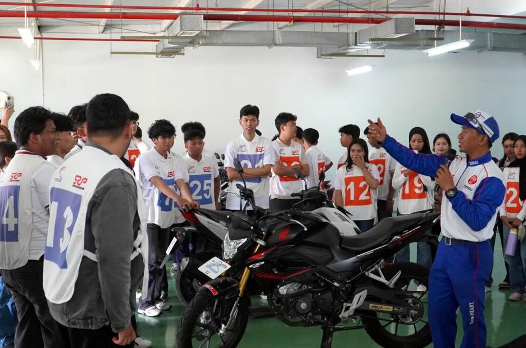AHM Ajak Ribuan Mahasiswa Kenali Risiko Berkendara Lewat Edukasi Safety Riding