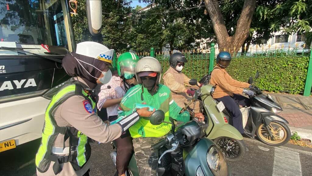 Waspada Abu Vulkanik Gunung Anak Krakatau, Korlantas Polri Ingatkan Pengendara Utamakan Keselamatan