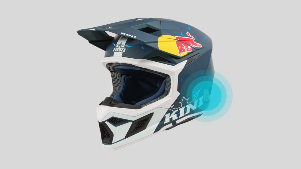 Helm Biasa Jadi 'Bodyguard'? Teknologi Quin di Nolan & O'Neal Bisa Panggil Ambulans Sendiri!