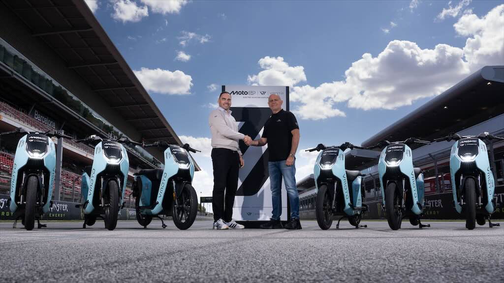 Vmoto Rilis Tiga Skuter Listrik Edisi Khusus Hasil Kolaborasi dengan MotoGP, Bawa DNA Sirkuit ke Jalanan