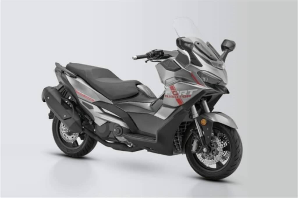 Penantang Serius Yamaha TMAX! Mengintip Kecanggihan QJMotor Fort 600 Asal Tiongkok