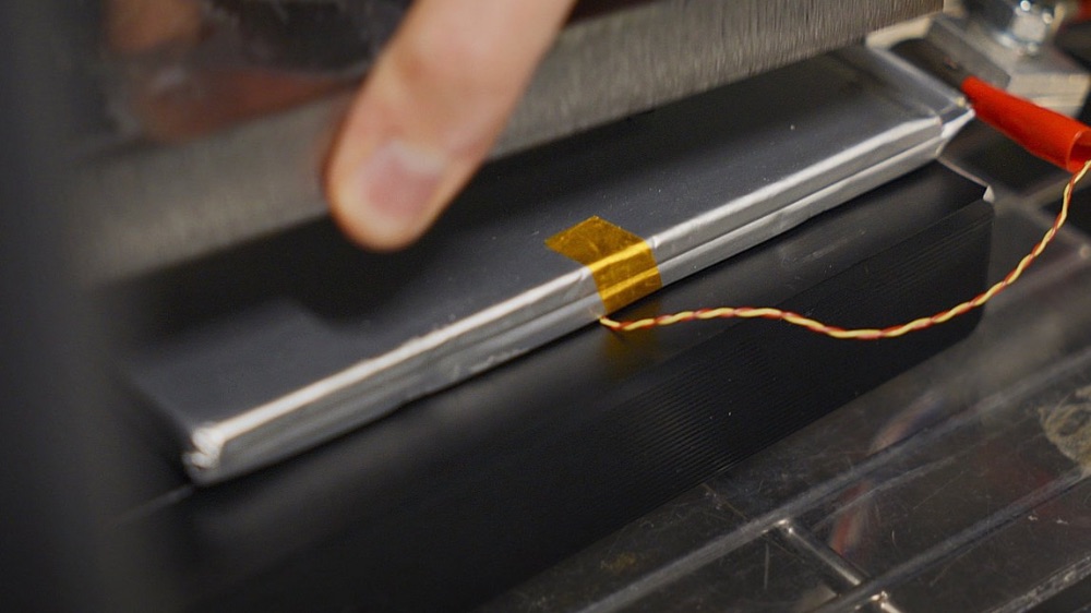 Baterai Solid-State Donut Lab Tahan Panas, Tetap Stabil dan Efisien Meski pada Suhu Tinggi