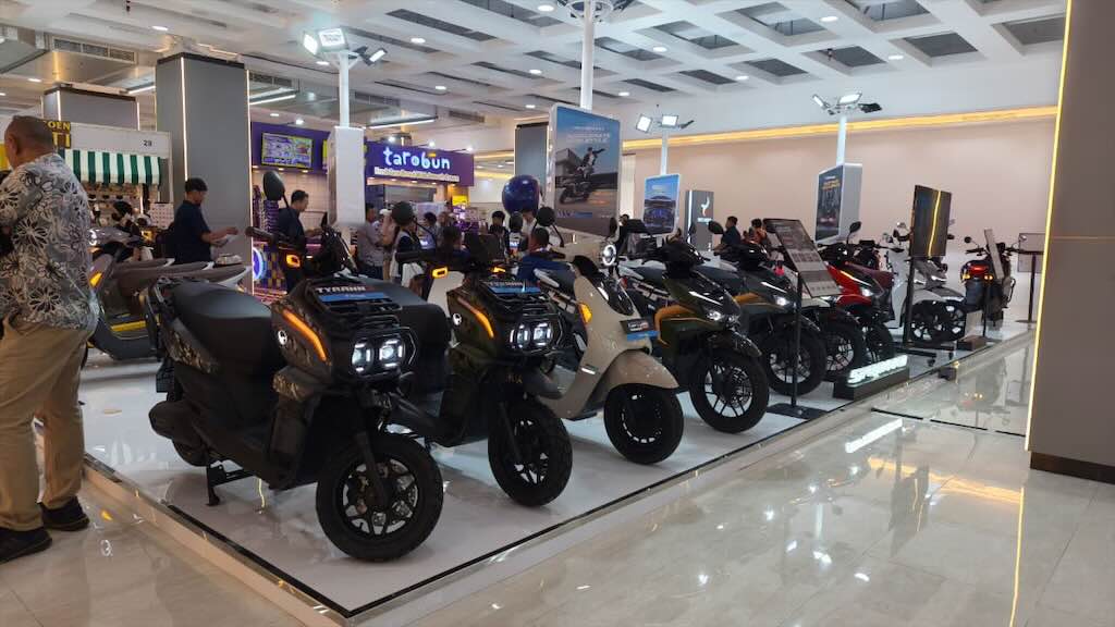 Indomobil eMotor Bawa Promo Menarik ke PRJ Surabaya 2026, Pengunjung Bisa Coba Motor Listrik Langsung