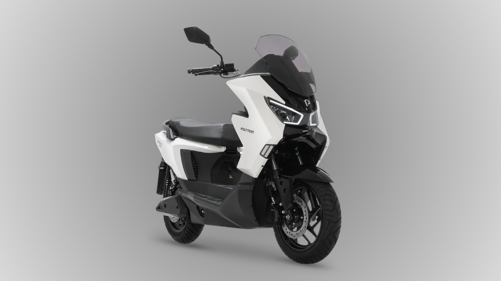Penasaran Sama Motor Listrik Polytron? Begini Cara Test Ride di Jakarta Fair 2026