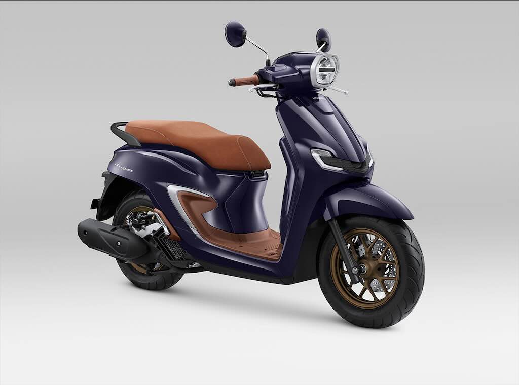 Skuter Retro New Honda Stylo 160 Tampil Makin Stylish dengan Pilihan Warna Baru