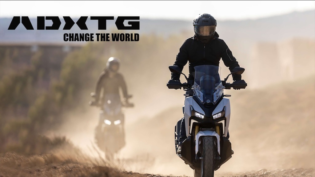 Raih 2 Penghargaan Best Seller di EICMA 2025, Mforce dan SYM Buktikan Dominasi Pasar Global