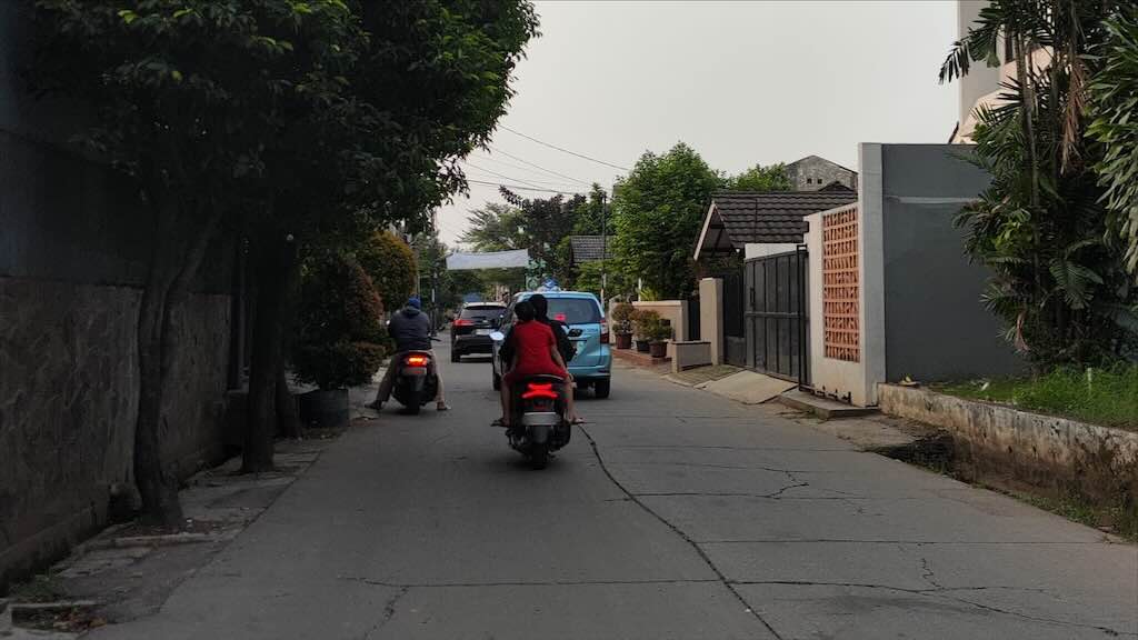 Jangan Asal Tancap Gas di Area Perumahan yang Sepi, Pahami Aturan Batas Kecepatan Maksimal Ini