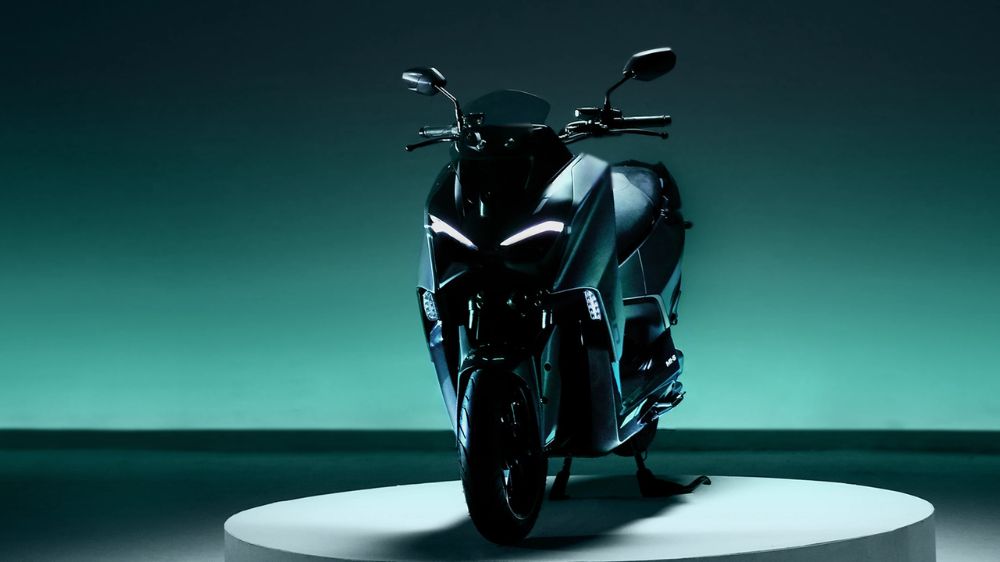 Penantang Baru Skuter Maxi, TVS M1-S Akan Debut di EICMA 2025