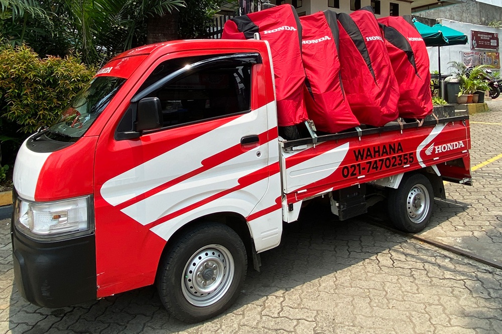 WARI Luncurkan Layanan Deliver with Care: Pengiriman Motor Honda Aman Sampai ke Tangan Konsumen