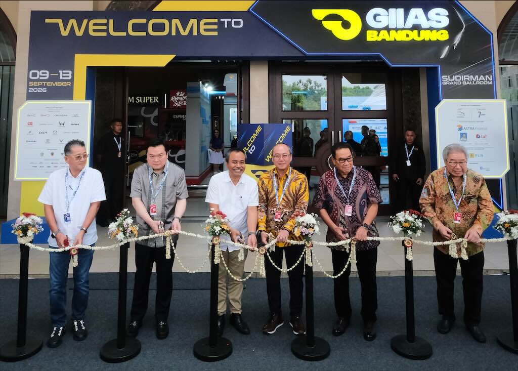 Pemprov Jawa Barat Dukung GIIAS Bandung 2026, Berikan Diskon Pajak Kendaraan 10 Persen