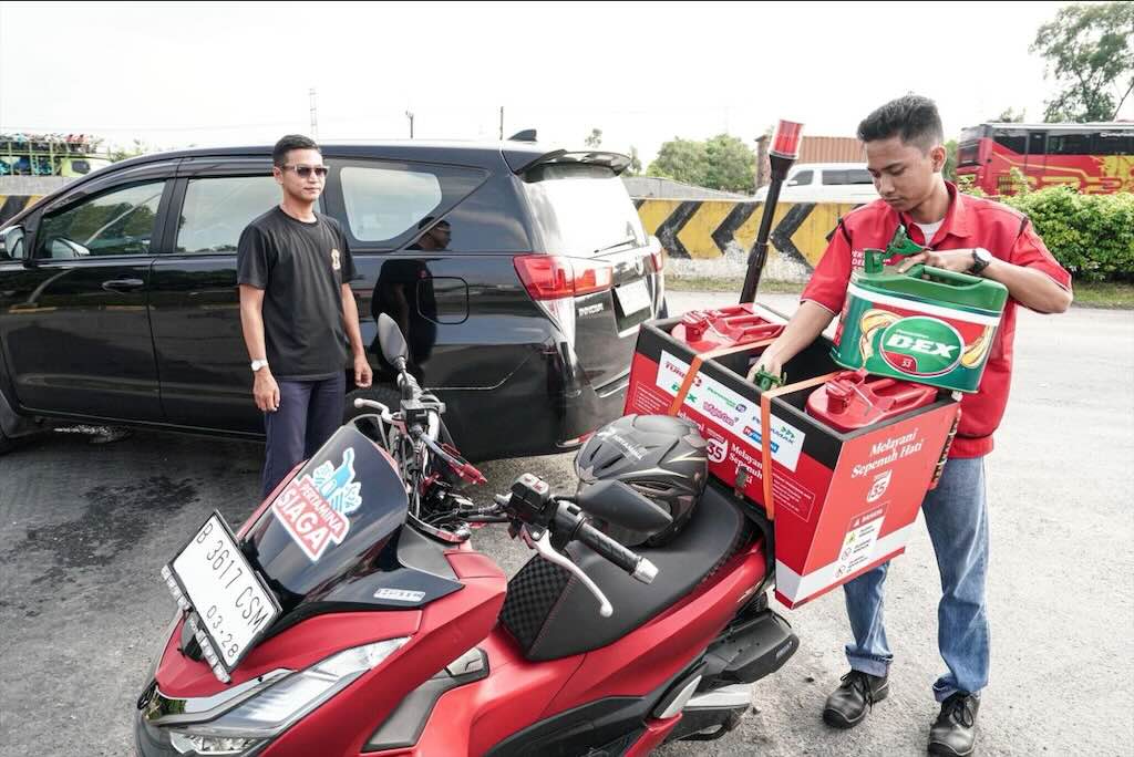 Layanan Motorist Pertamina Antar BBM ke Lokasi Macet Tanpa Biaya Tambahan