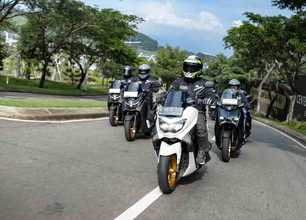Panduan Aman Touring Jarak Jauh Libur Lebaran dari Yamaha Riding Academy
