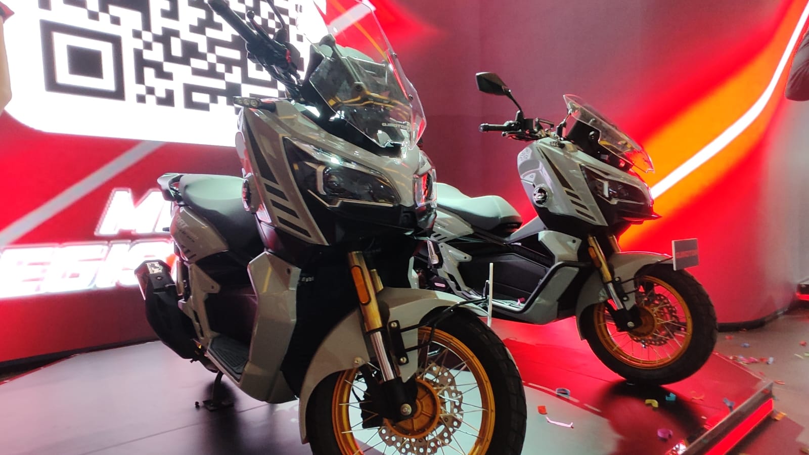 Bedah Spesifikasi QJMOTOR FORT 250 Adventure R-Pro, Skuter Petualang Pintar di IIMS 2026