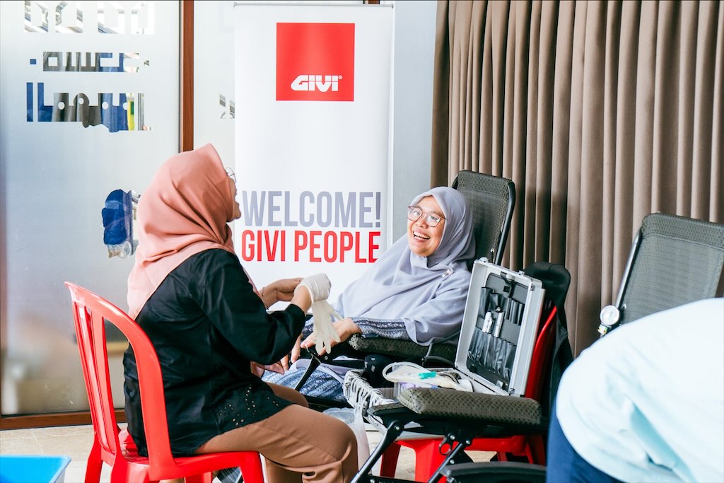 GIVI Indonesia Dukung Aksi Kemanusiaan Melalui Donor Darah Jelang Bulan Suci Ramadan