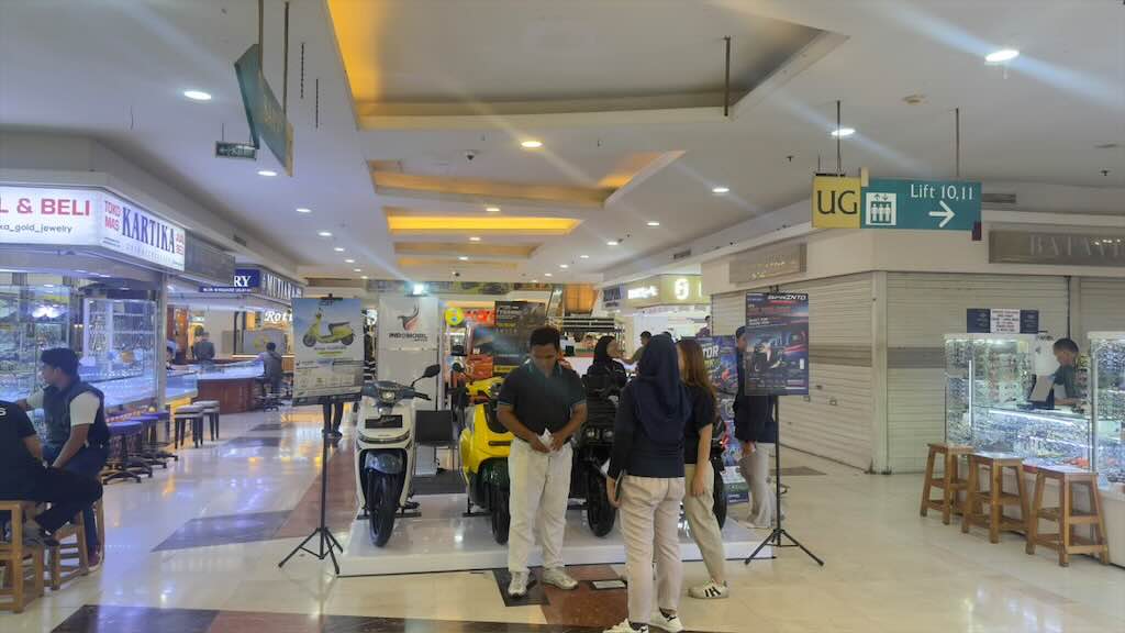 Indomobil eMotor Gelar Pameran Motor Listrik di Blok M, Bisa Test Ride dan Dapat Promo Menarik