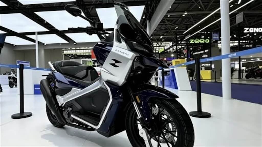 ZXMoto Pamerkan Skuter Crossover 250 cc, Gunakan Mesin Twin dan Penggerak Rantai
