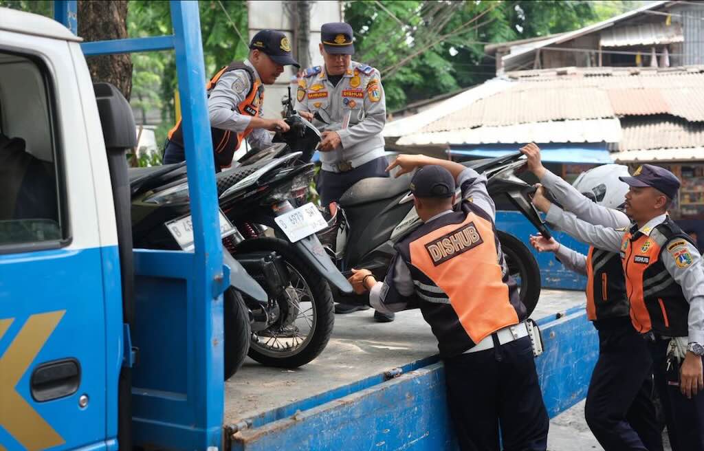 Penertiban Parkir Liar Jakarta Selatan Memanas, Pramono Minta Proses Hukum Berjalan
