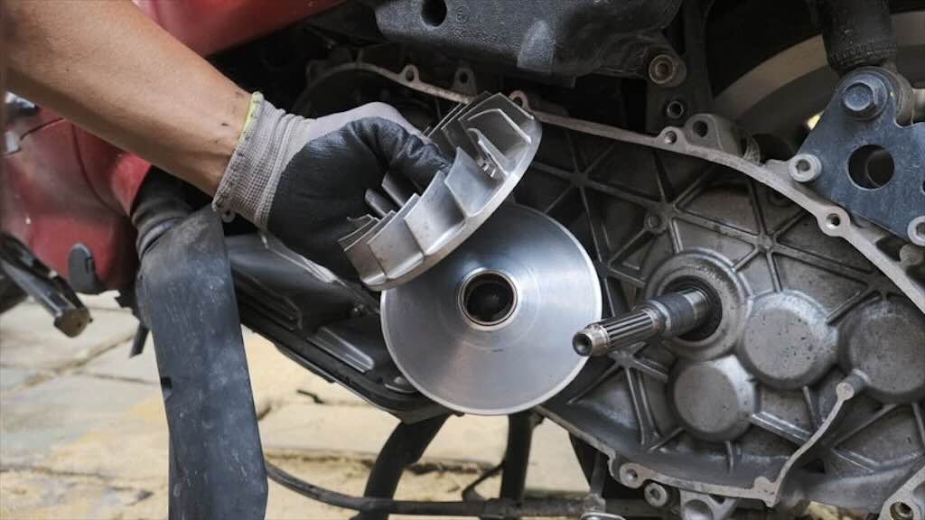 Jangan Diabaikan, Ini Tanda Per CVT Motor Matic Mulai Lemah dan Harus Segera Diganti
