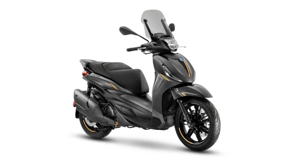 Piaggio Rilis Beverly BV 400 S Edisi Spesial Perayaan 25 Tahun di Amerika