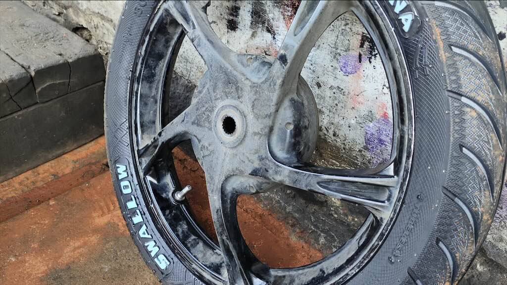 Jangan Abai, Kenali Ciri Ban Motor yang Harus Diganti Usai Dipakai Mudik Jauh