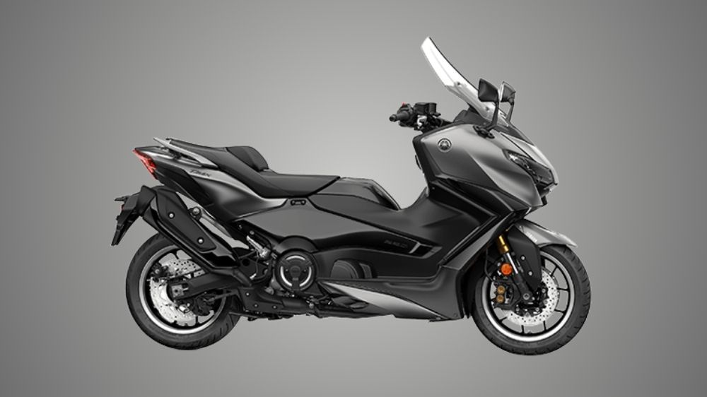 Testimoni Pemilik Pertama Yamaha TMAX, Fitur Cruise Control Berasa Bawa Mobil