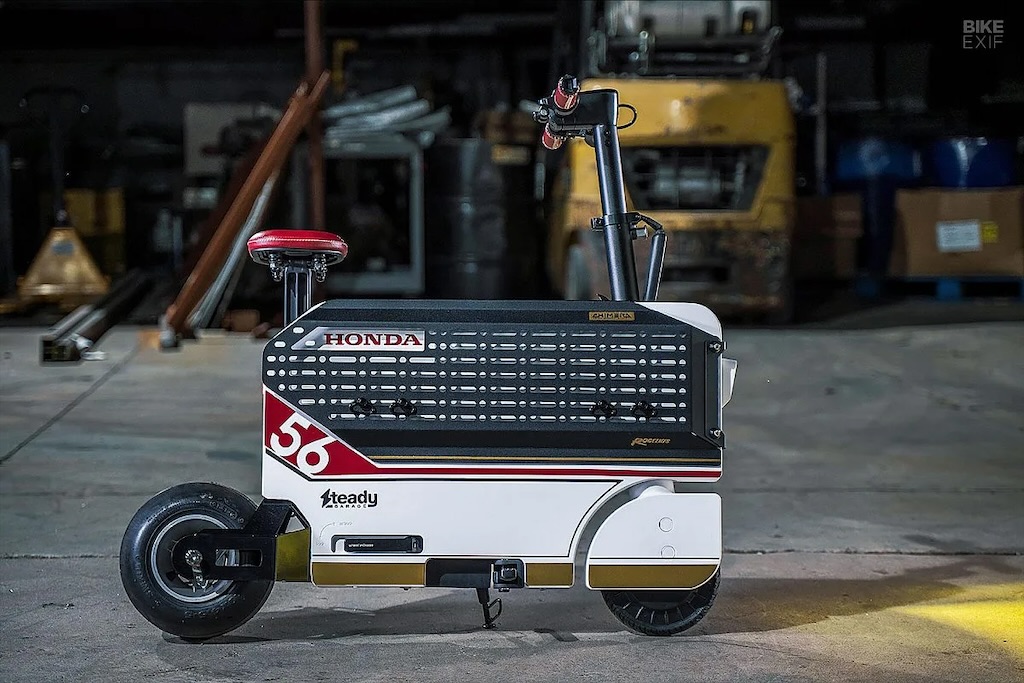 Honda Motocompacto Tampil Beda, Steady Garage Ubah Skuter Listrik Ini Jadi Lebih Sangar!