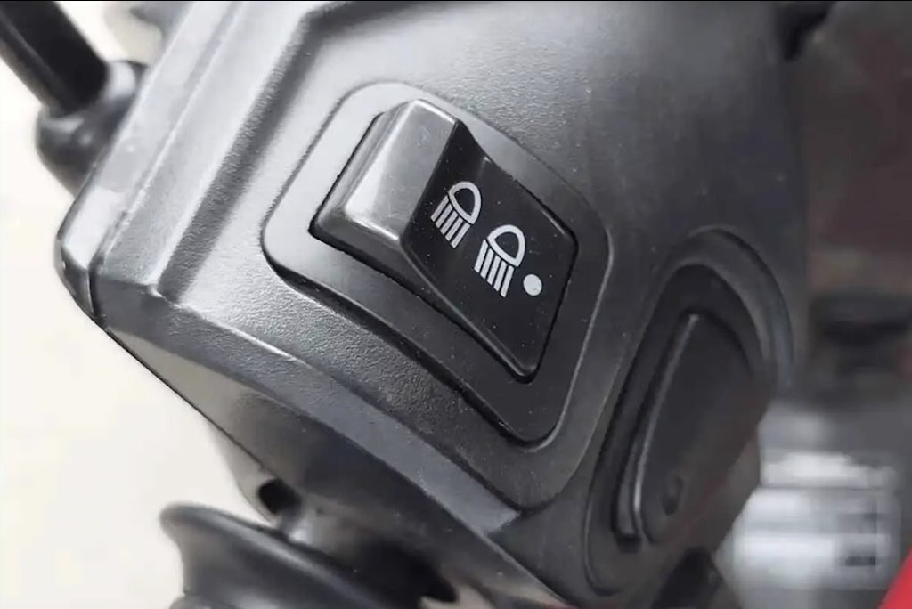 Jangan Anggap Sepele! Kenali Penyebab Saklar Motor Rusak dan Pentingnya Servis Rutin