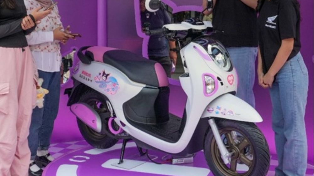Honda Scoopy Edisi Spesial Kuromi Bisa Dicicil Mulai Rp 997 Ribu