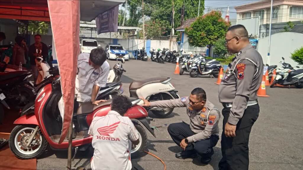 Mau Servis Motor Gratis? Yuk Datang ke Acara Satlantas Pekalongan Kota Ini!