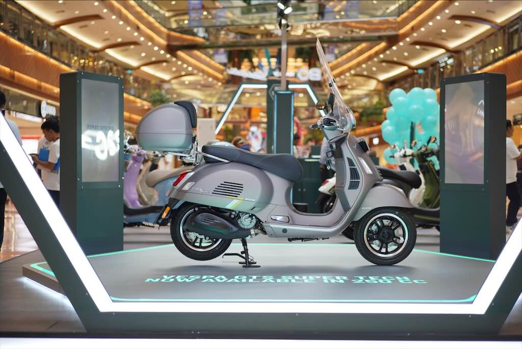 Vespa GTS Super Tech 250 Resmi Mengaspal di Indonesia, Tawarkan Mesin Baru dan Teknologi Canggih