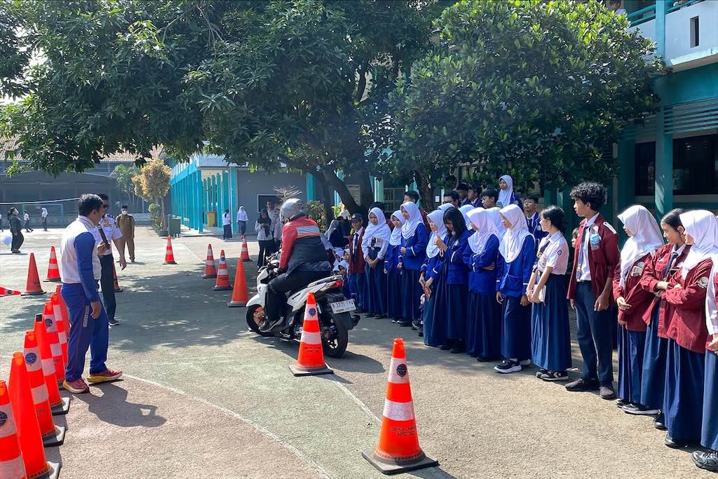 Wahana Honda Edukasi 500 Pelajar Tangsel, Tanamkan Budaya #Cari_Aman Sejak Dini