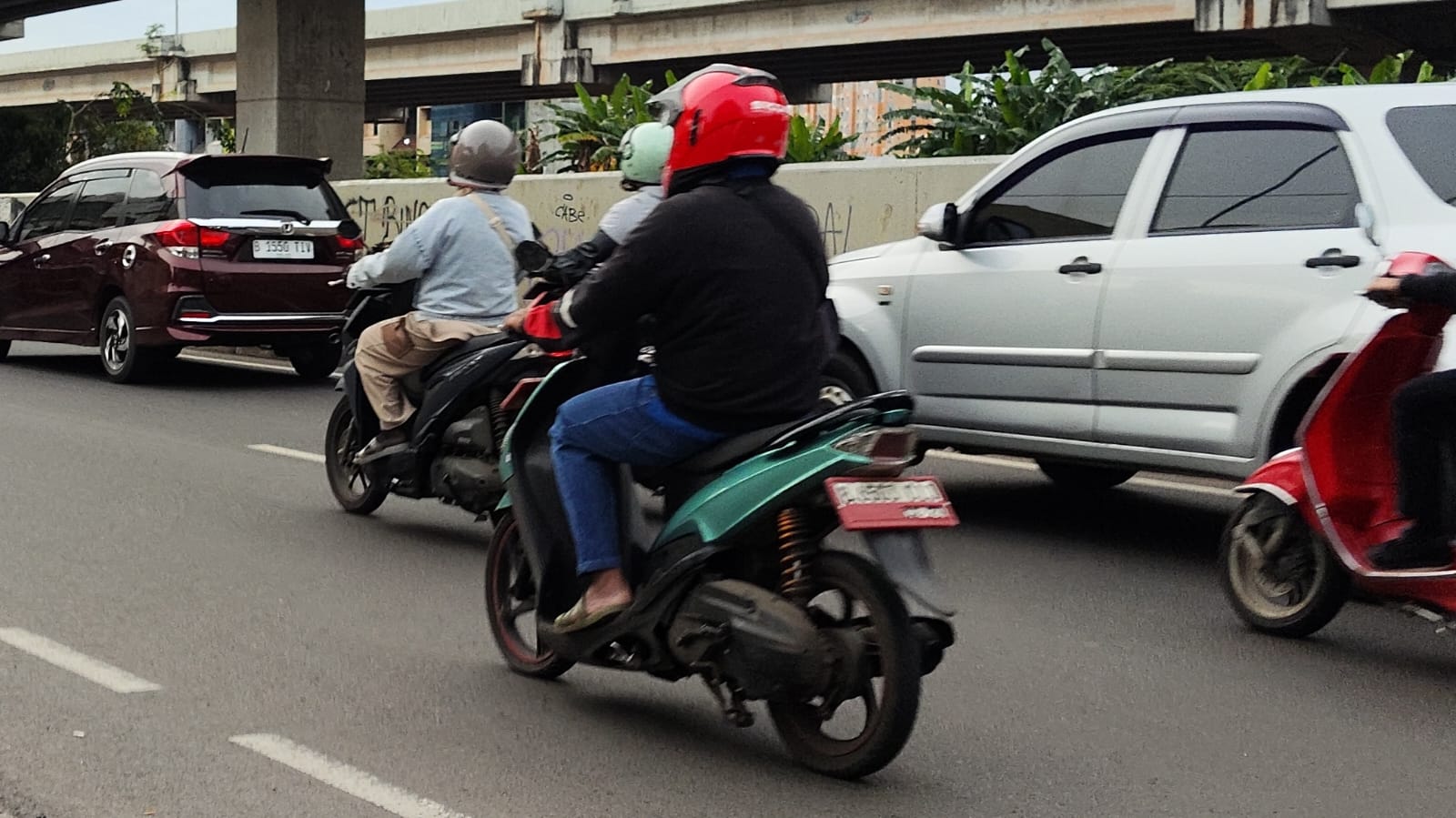 Mengapa Motor Terasa Berat Saat Akselerasi dan Benarkah Hal Tersebut Merupakan Gejala Piston Rusak