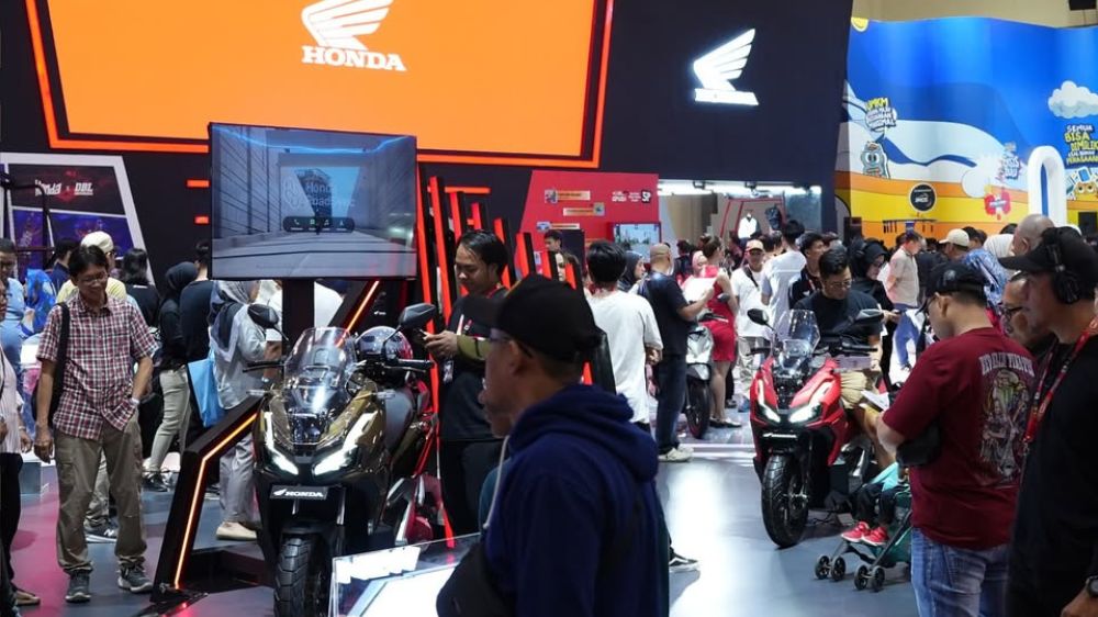 Melengkapi Kemenangan Booth Terbaik IMOS 2025, Honda ADV Jadi Motor Harian Paling Digemari Pengunjung 