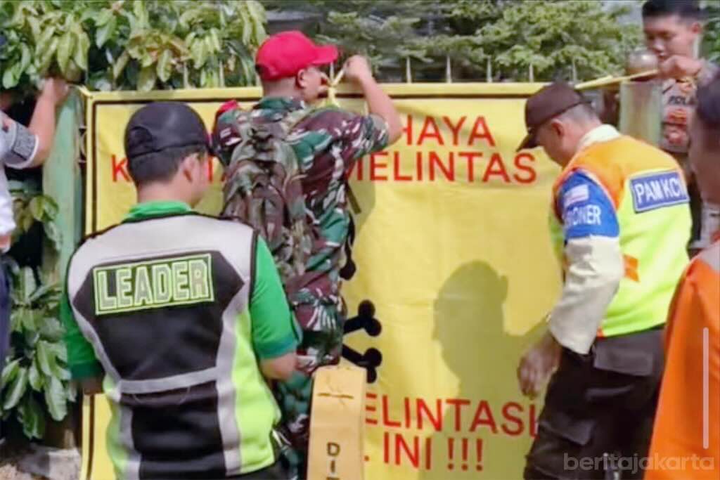 Jangan Lewat Sini Lagi! Pemkot Jaksel dan KAI Tutup 11 Perlintasan Sebidang Liar