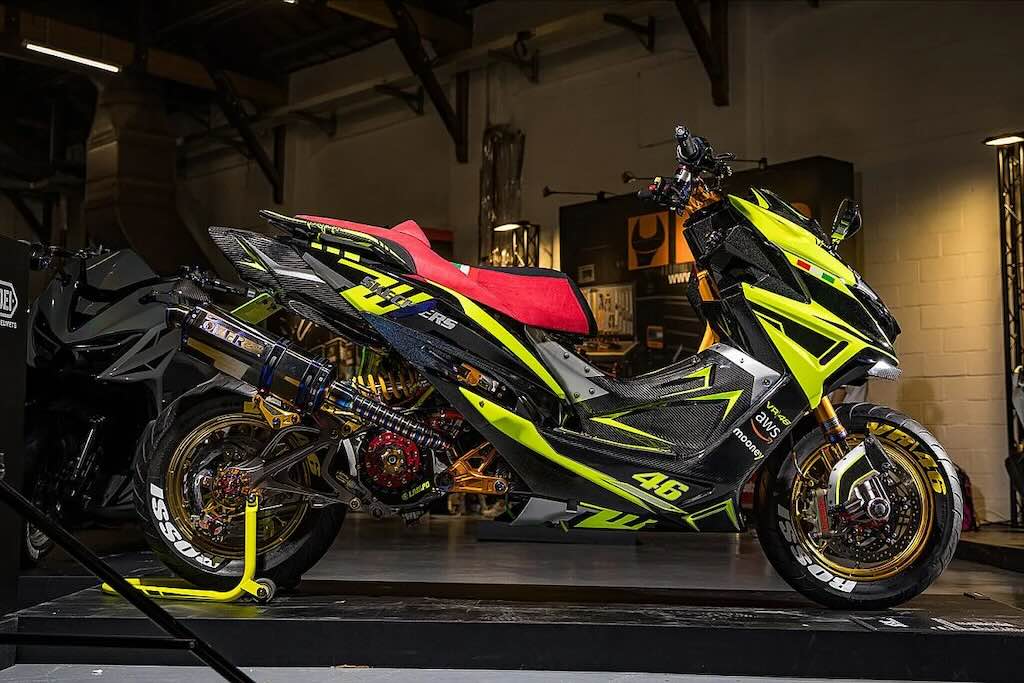 Modifikator Taiwan Sulap Skuter 155cc Jadi Motor Balap Ala Valentino Rossi