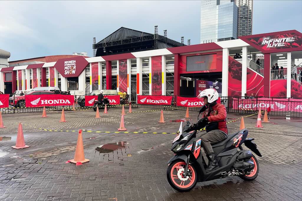 Rolling City hingga Riding Test, Komunitas Honda Rasakan Pengalaman Berkendara dengan New Vario 125