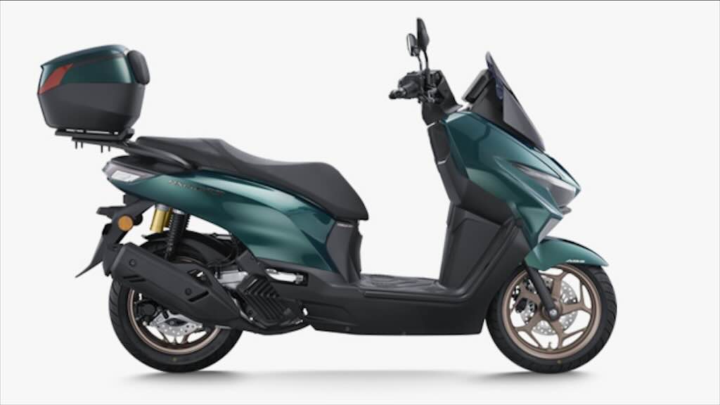 Perpaduan Sempurna! Honda NS150ES Gabungkan DNA Sporty dengan Kenyamanan Premium