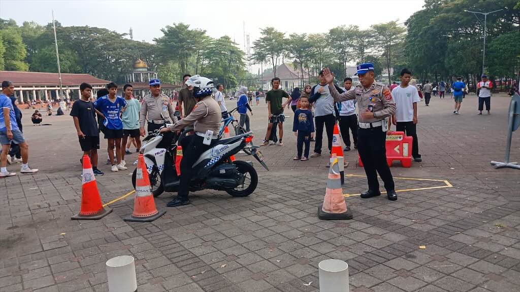 Edukasi Safety Riding, Satlantas Polresta Serang Kota Bedah Cara Ujian Praktik SIM C Agar Lulus