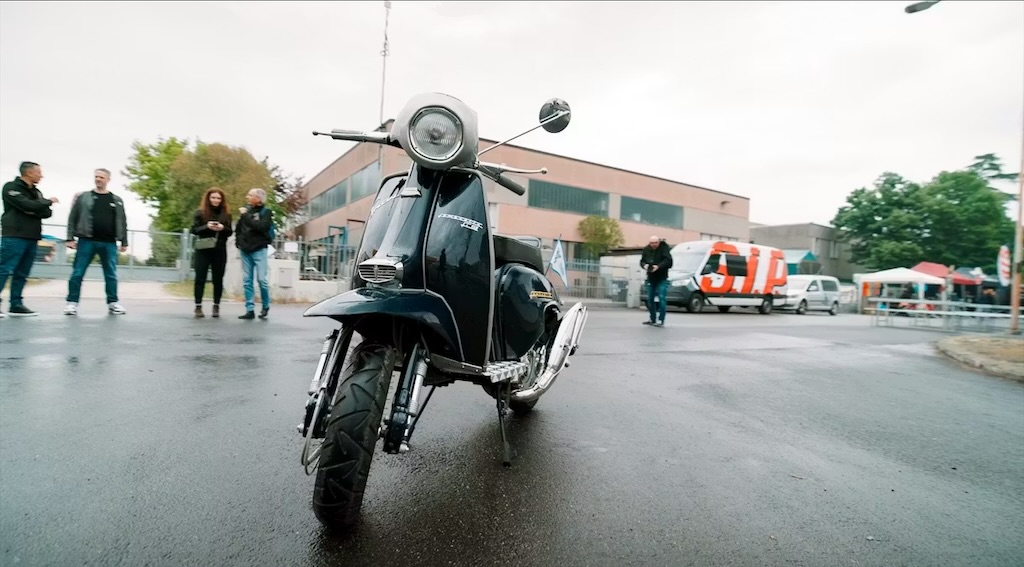 Modifikasi Lambretta Li 150 Series 3 Asal Kota Roma yang Tampil Lebih Ramping