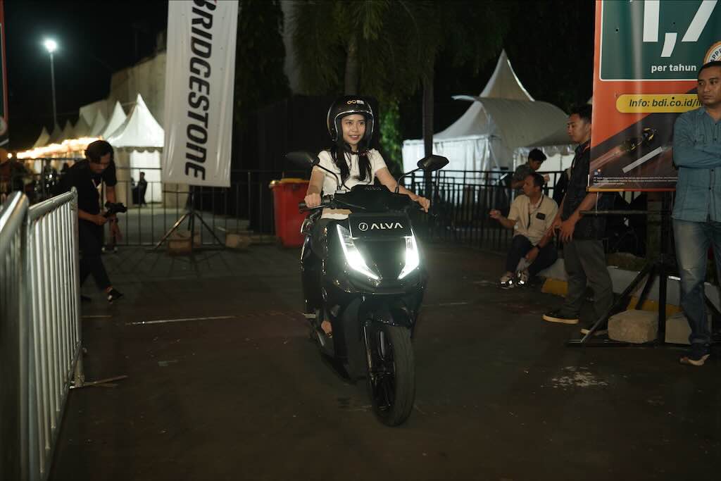 Ramaikan IIMS Surabaya 2026, Komunitas Motor Unjuk Gigi dan Ramaikan Area Outdoor