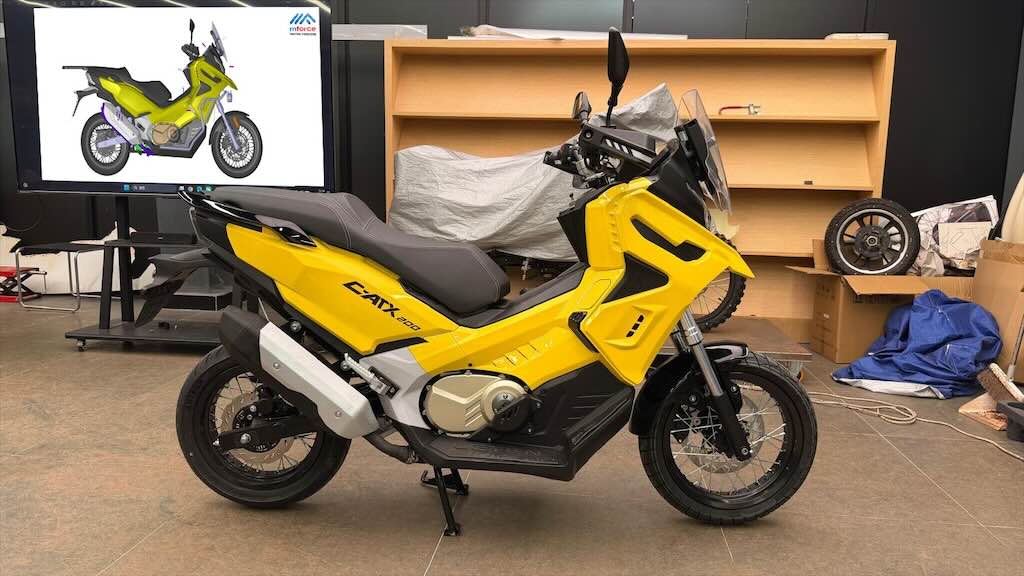 Mforce Kembangkan Skuter Baru Skuchai dengan Mesin 200cc