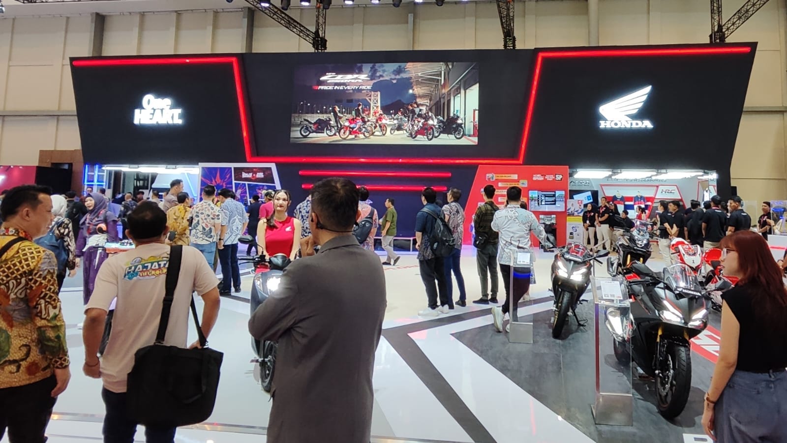 Lebih dari Pameran, Ini Keseruan Berbagai Aktivitas di Booth Honda IMOS 2025