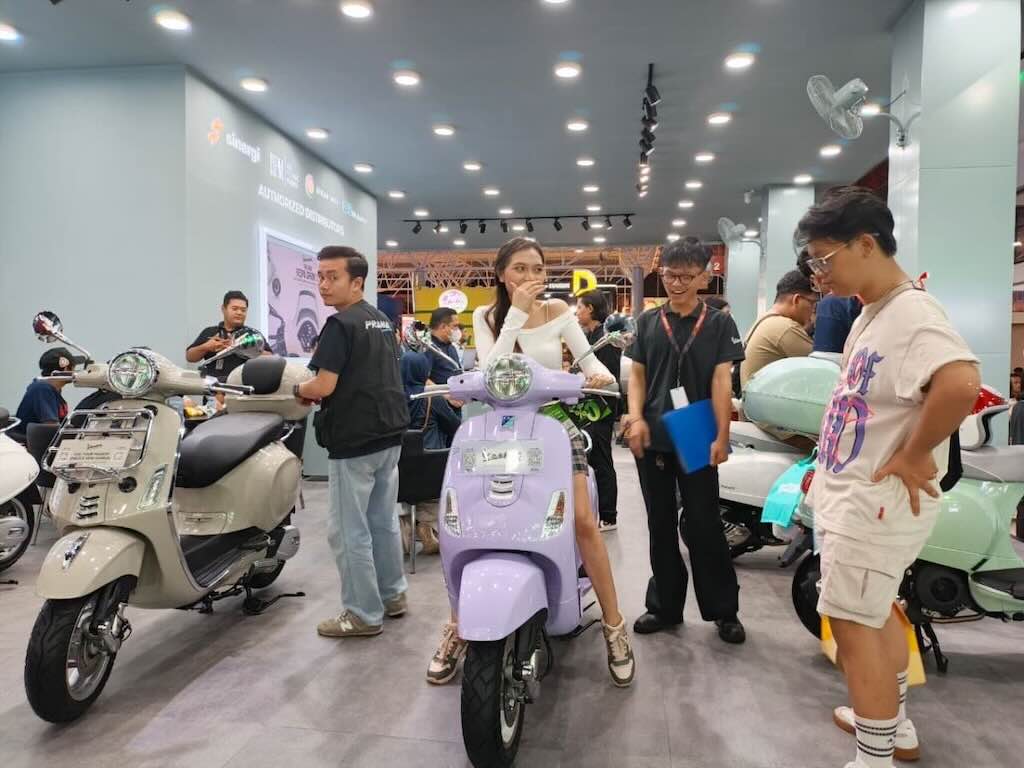 Vespa Hadirkan Pengalaman Premium di Jakarta Fair 2026, Jadi Surga Pecinta Fashion dan Otomotif