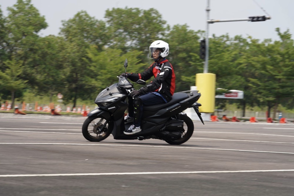 Motor Baru di Tahun Baru! Simak Simulasi Kredit All New Honda Vario 125 dengan Cicilan Ringan