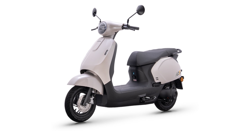 Skuter Listrik Wuyang Honda UQ3 Tampil dengan Gaya Retro yang Dibekali Beragam Fitur Modern