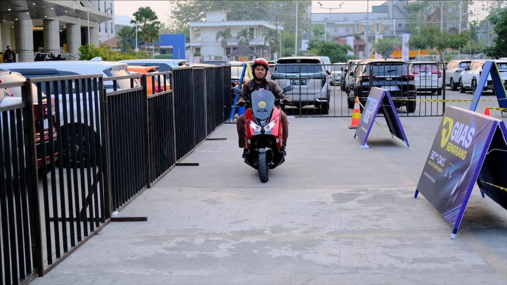 Test Ride GIIAS Semarang 2026, Coba Langsung Motor Listrik Polytron Fox 350 dan Fox 200