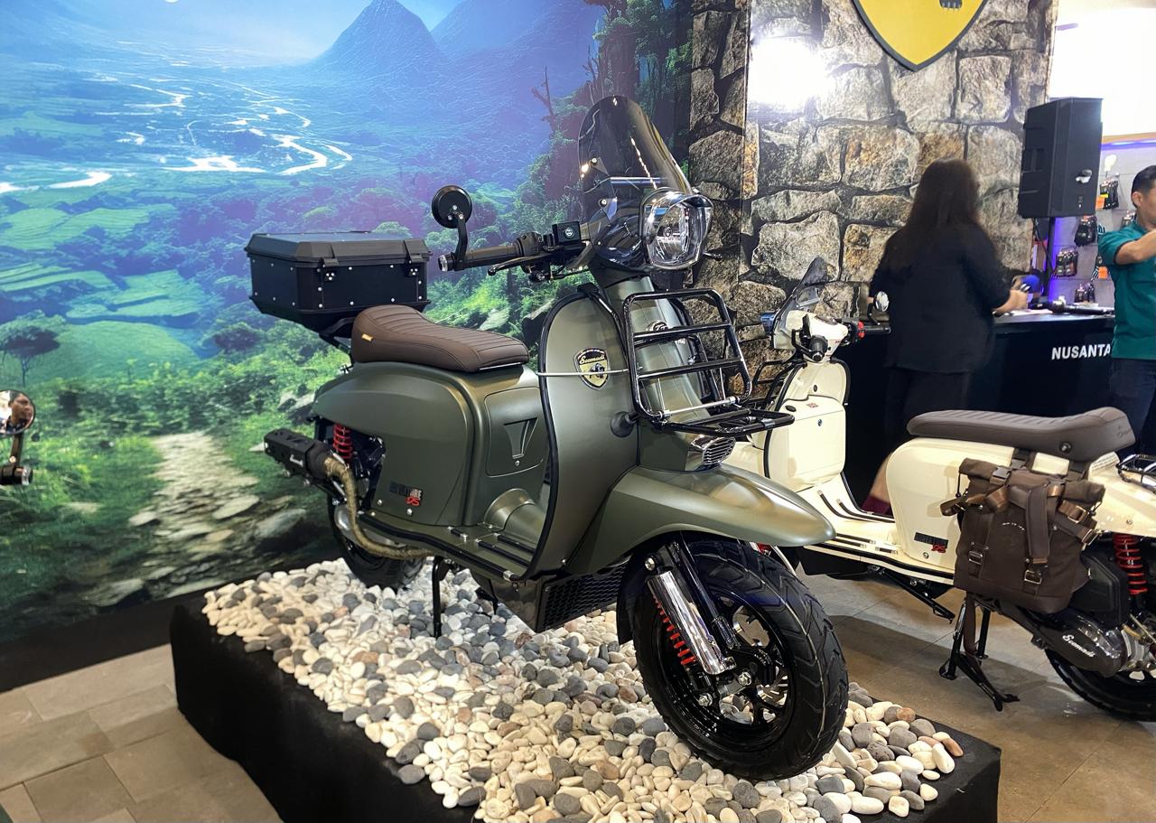 Scomadi Rilis Adventure DS Terbaru di IMOS 2025, Makin Gagah Pakai Dual Shockbreaker!
