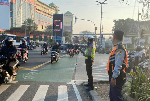 Kenapa Lampu Motor Harus Menyala di Siang Hari? Ini Penjelasannya