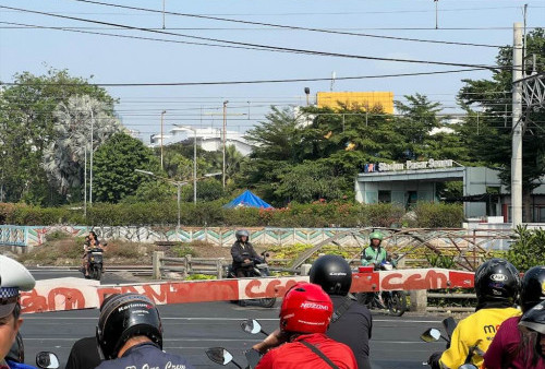 Niat Hemat Waktu Malah Apes, Ini Risiko Fatal Lawan Arus di Perlintasan Kereta Api